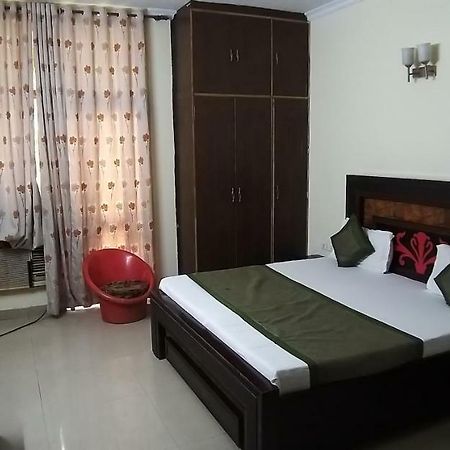 Hotel Home Stay Dwarka Dillí Exteriér fotografie