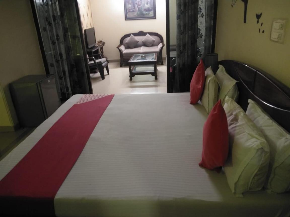 Hotel Home Stay Dwarka Dillí Exteriér fotografie
