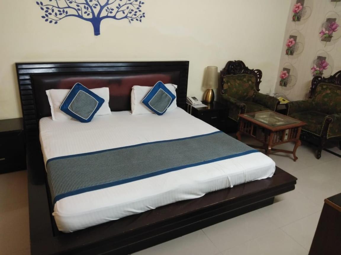 Hotel Home Stay Dwarka Dillí Exteriér fotografie