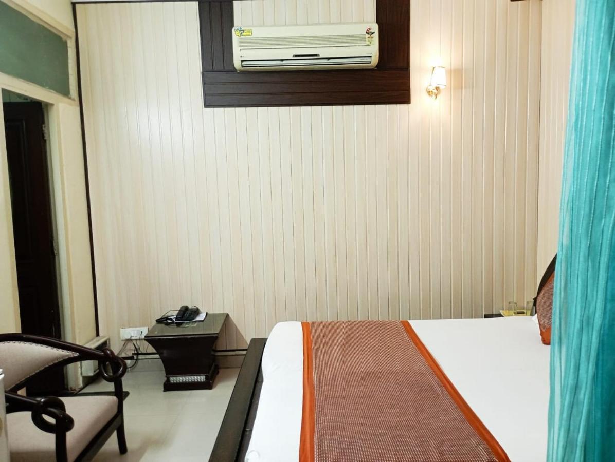 Hotel Home Stay Dwarka Dillí Exteriér fotografie